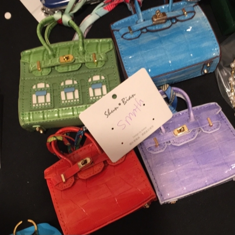 3 Little Girl's DOLL PURSE / ACCESSORIES - Picture 2 of 16